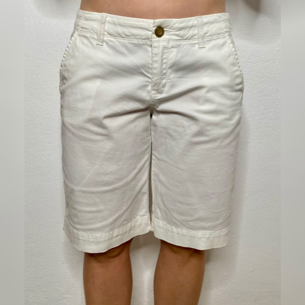 White Bermudas